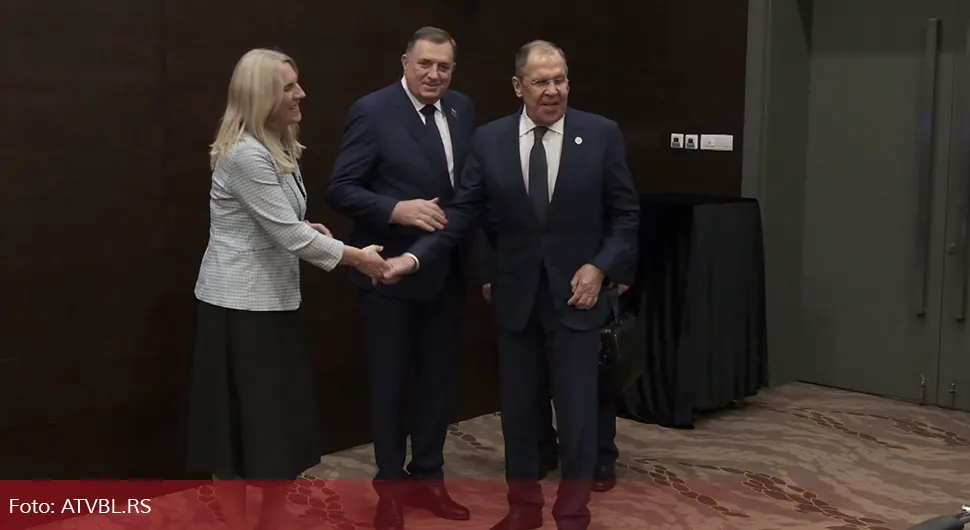 Dodik, Cvijanovic i Lavrov.webp